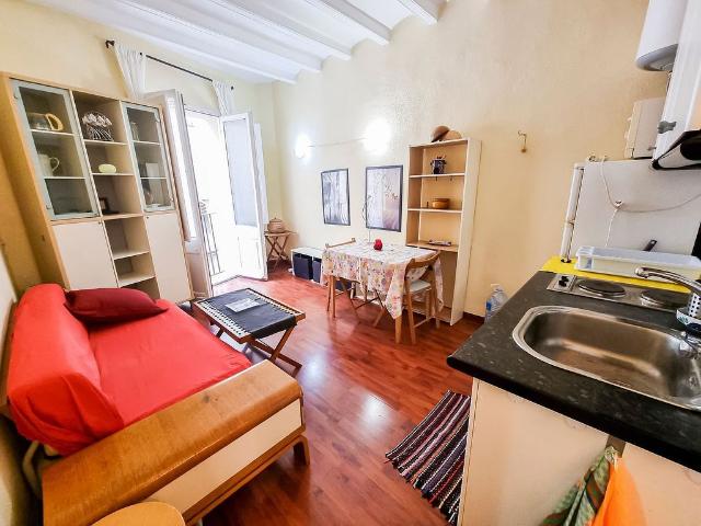 Piso en alquiler en calle Del Nou, Barcelona, de 41 m² 1 habitación por 912
