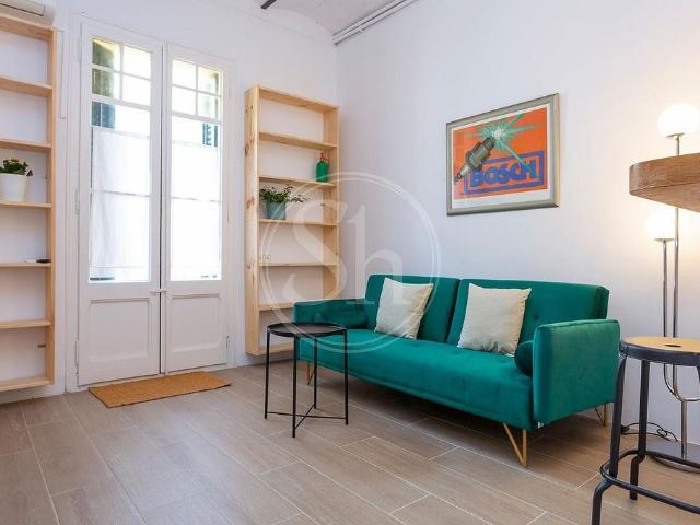 Piso en alquiler en calle Del Penedès, Barcelona, de 45 m² 1 habitación por 1.495
