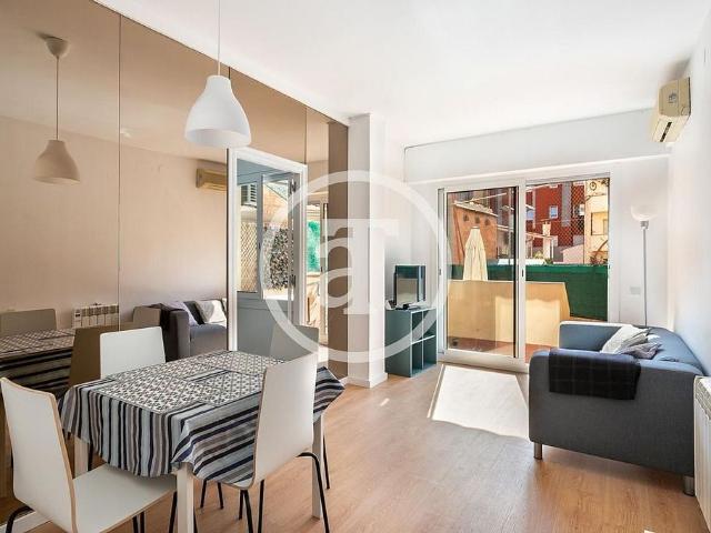 Piso en alquiler en calle Del Pintor Pahissa, Barcelona, de 65 m² 2 habitaciones por 1.400