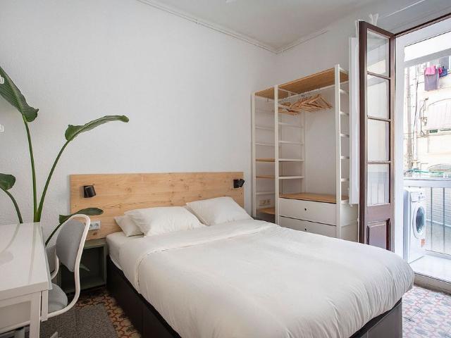 Piso en alquiler en calle Del Poeta Cabanyes, Barcelona, de 45 m² 2 habitaciones por 1.250 €