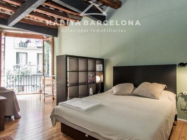 Piso en alquiler en calle Del Rec, Barcelona, de 65 m² 1 habitación por 1.167