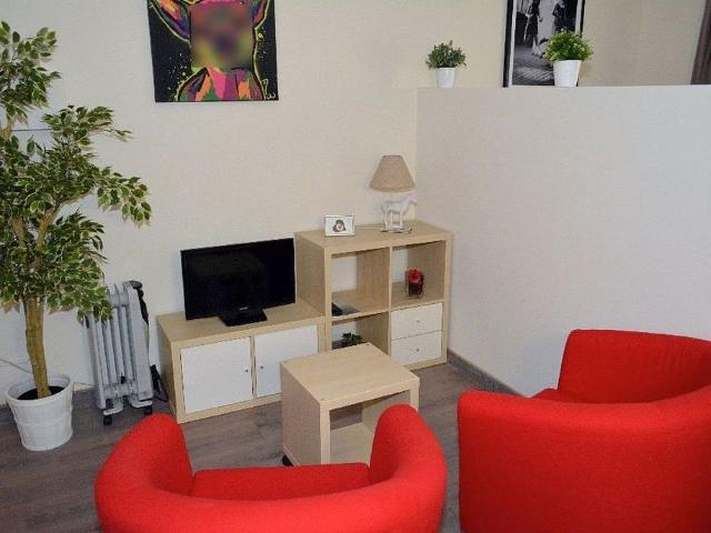 Piso en alquiler en calle Del Regent Mendieta, Barcelona, de 25 m² 1 habitación por 819