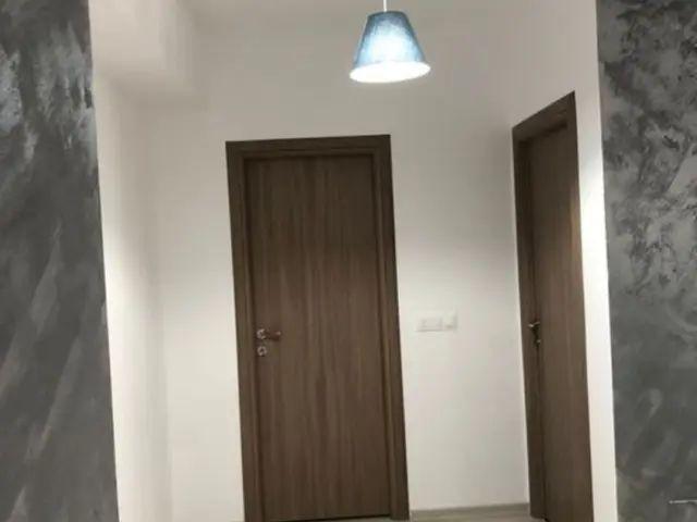 Piso en alquiler en Calle del Riego, 28