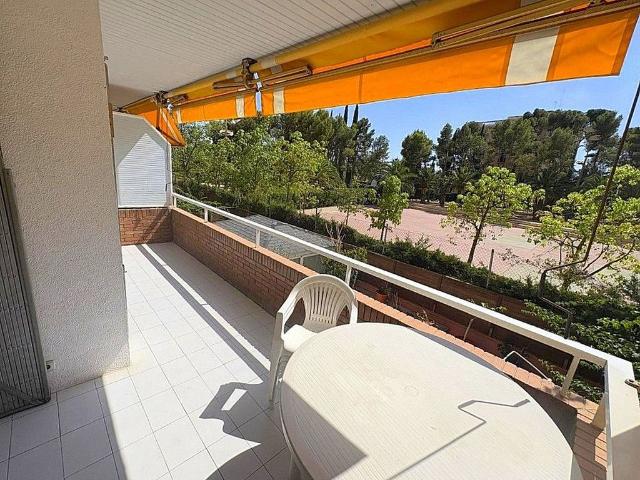 Piso en alquiler en calle Del Riu de L'or, Barcelona, de 85 m² 2 habitaciones por 1.956