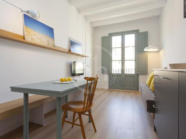 Piso en alquiler en calle Del Roser, Barcelona, de 43 m² 2 habitaciones por 1.400
