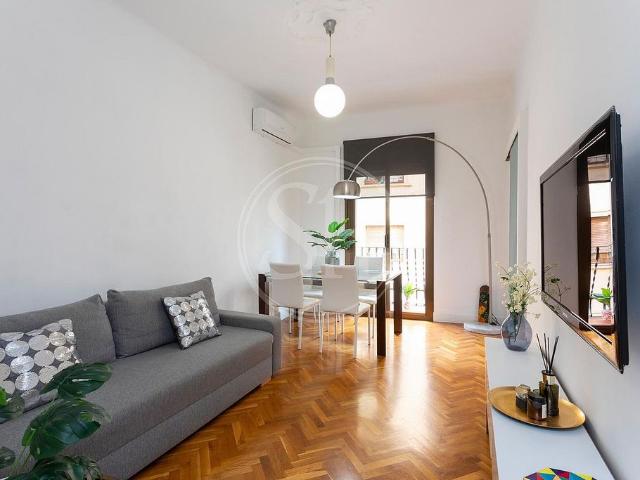Piso en alquiler en calle Del Roser, Barcelona, de 50 m² 1 habitación por 1.350