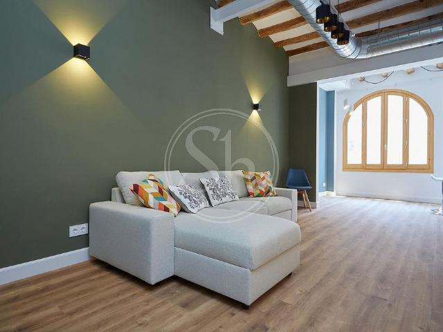 Piso en alquiler en calle Del Roser, Barcelona, de 67 m² 2 habitaciones por 1.795