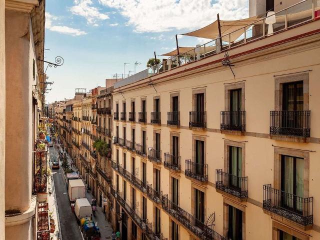 Piso en alquiler en calle Dels Flassaders, Barcelona, de 50 m² 1 habitación por 2.065