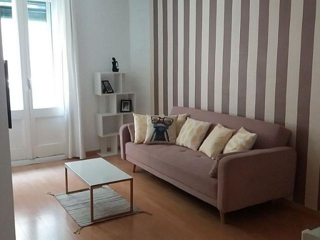 Piso en alquiler en calle Dels Salvador, Barcelona, de 47 m² 1 habitación por 850
