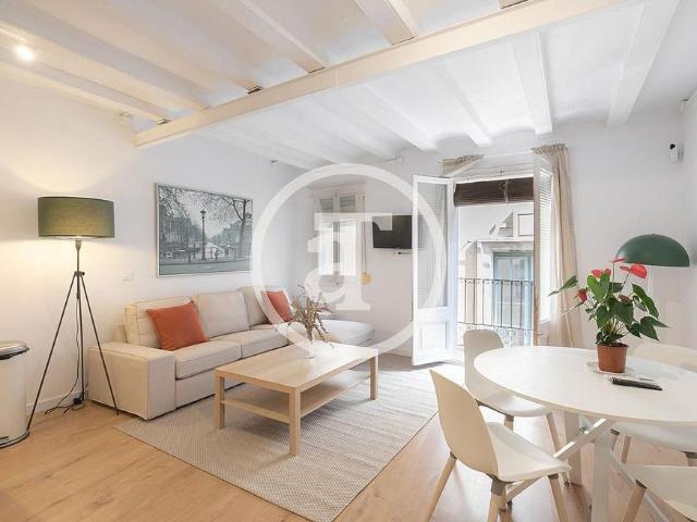 Piso en alquiler en calle Dels Tallers, Barcelona, de 60 m² 2 habitaciones por 1.490