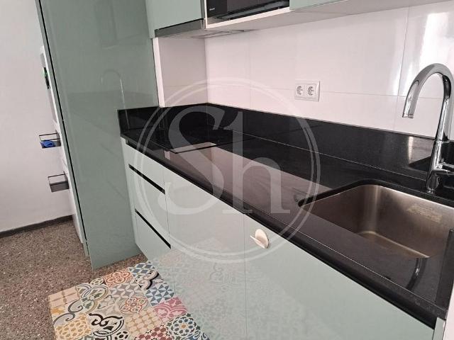 Piso en alquiler en calle Dels Tiradors, Barcelona, de 38 m² 1 habitación por 1.200