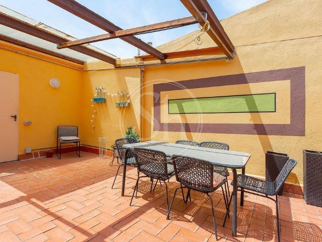 Piso en alquiler en calle D'en Quintana, Barcelona, de 58 m² 2 habitaciones por 1.550