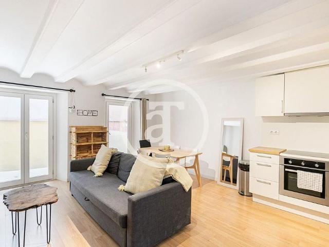 Piso en alquiler en calle D'en Robador, Barcelona, de 49 m² 1 habitación por 1.090