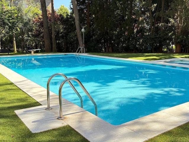 Piso en alquiler en calle D'enric Giménez, Barcelona, de 201 m² 4 habitaciones por 6.500