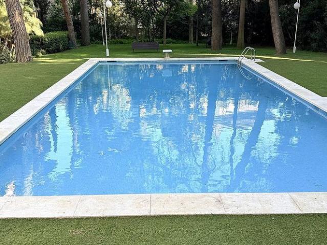 Piso en alquiler en calle D'enric Giménez, Barcelona, de 201 m² 4 habitaciones por 6.500