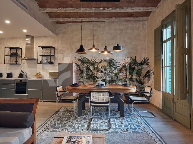 Piso en alquiler en calle D'enric Granados, Barcelona, de 95 m² 2 habitaciones por 3.880