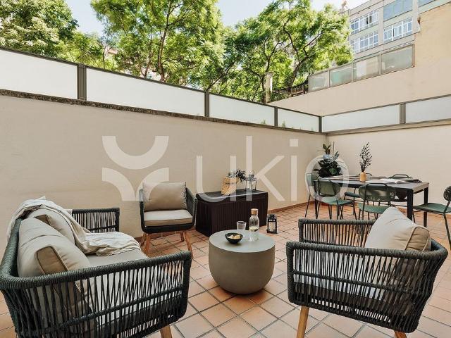 Piso en alquiler en calle D'entença, Barcelona, de 143 m² 3 habitaciones por 4.780