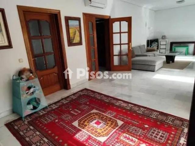 Piso en alquiler en Calle Doctor Gómez Ulla