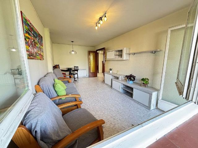Piso en alquiler en calle Doctora Castells, Lleida, de 97 m² 4 habitaciones por 850
