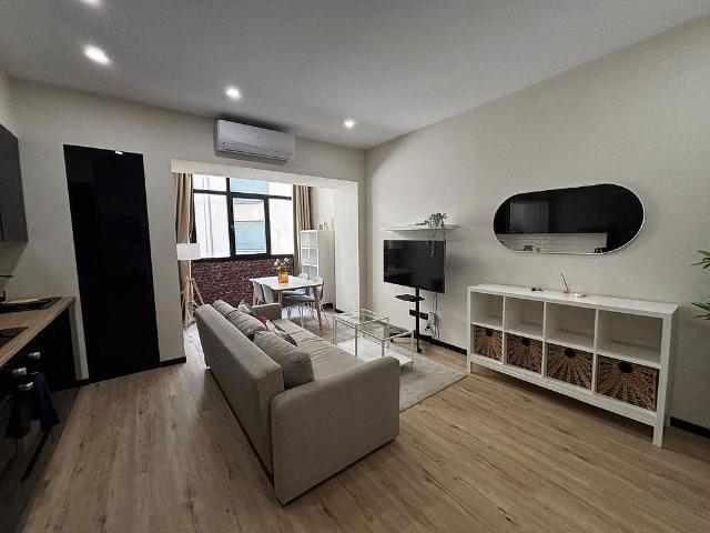 Piso en alquiler en calle El Poblenou, Barcelona, de 60 m² 2 habitaciones por 1.800