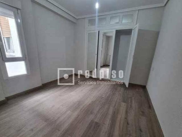 Piso en alquiler en CALLE FLORENCIO GARCIA Pueblo Nuevo Ciudad Lineal Madrid Madrid