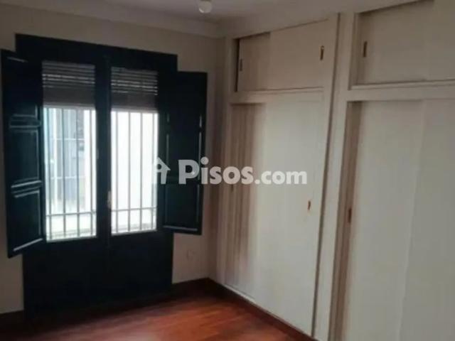 Piso en alquiler en Calle General Castaños