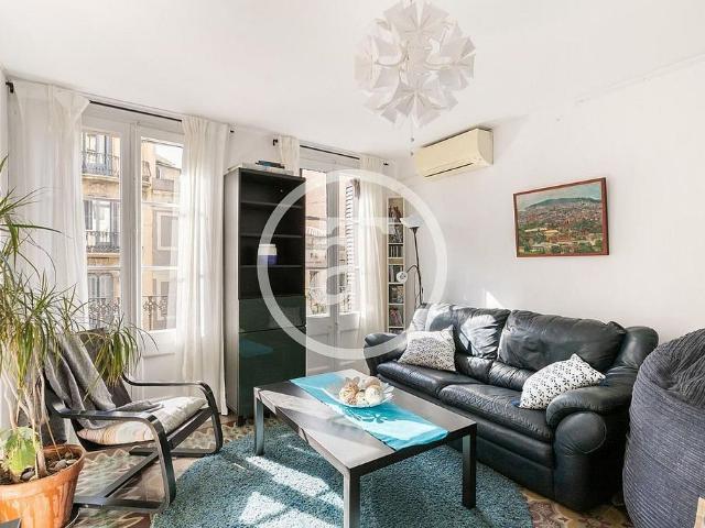 Piso en alquiler en calle Gran de Gràcia, Barcelona, de 87 m² 3 habitaciones por 1.690