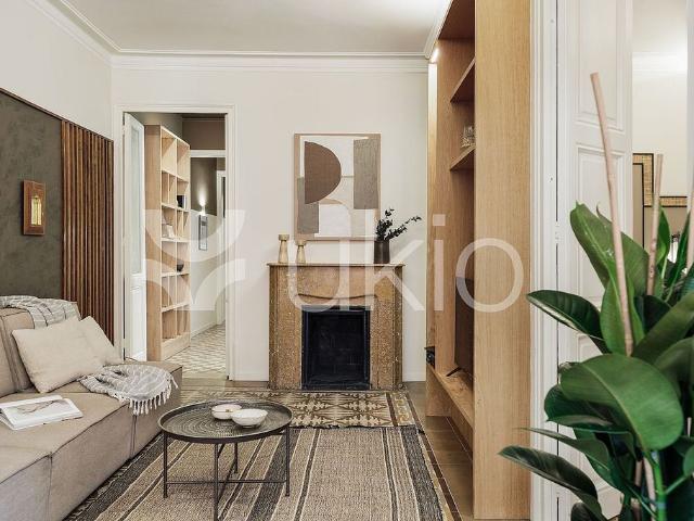 Piso en alquiler en calle Gran de Gràcia, Barcelona, de 110 m² 3 habitaciones por 4.065