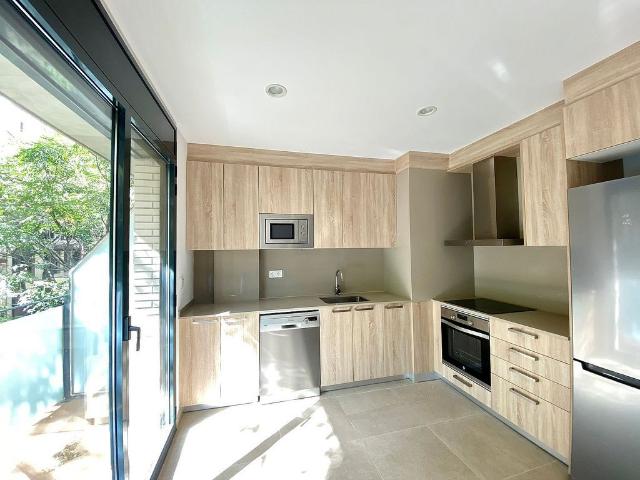 Piso en alquiler en calle Gran de la Sagrera, Barcelona, de 58 m² 2 habitaciones por 1.127