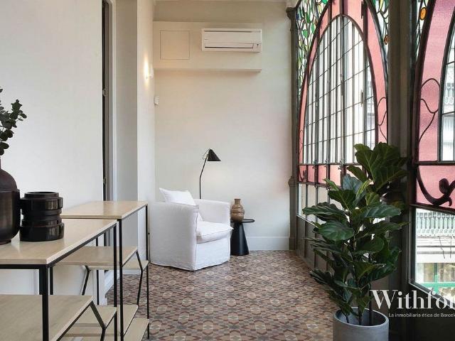 Piso en alquiler en calle Gran Via de Les Corts Catalanes, Barcelona, de 145 m² 3 habitaciones por 6.000
