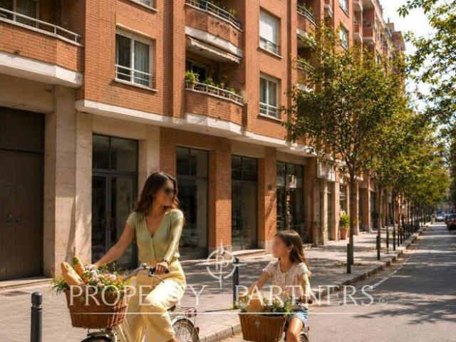 Piso en alquiler en calle Gran Via de Les Corts Catalanes, Barcelona, de 105 m² 3 habitaciones por 1.800