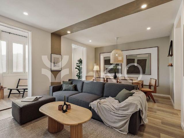 Piso en alquiler en calle Gran Via de Les Corts Catalanes, Barcelona, de 133 m² 4 habitaciones por 3.390