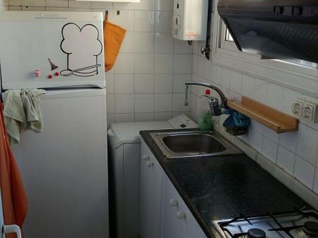 Piso en alquiler en calle Gran Via de Les Corts Catalanes, Barcelona, de 35 m² 1 habitación por 813