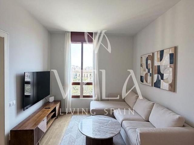 Piso en alquiler en calle Gran Via de Les Corts Catalanes, Barcelona, de 70 m² 2 habitaciones por 2.500