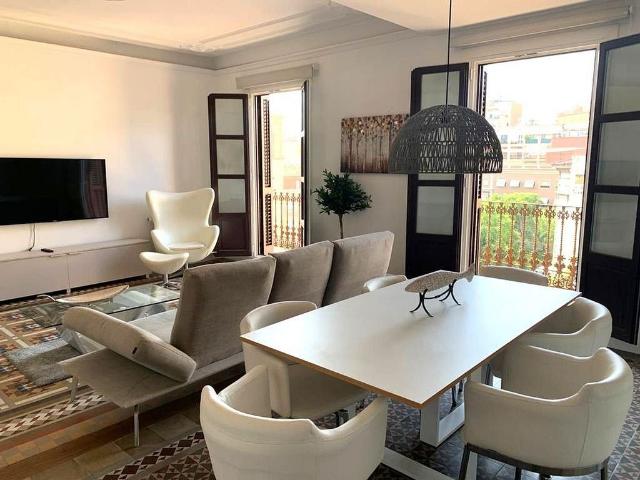 Piso en alquiler en calle Gravina, Barcelona, de 114 m² 3 habitaciones por 3.350