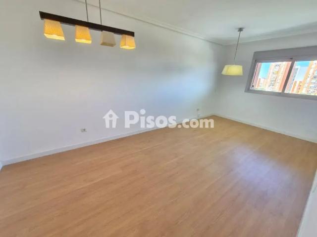 Piso en alquiler en Calle Hermes