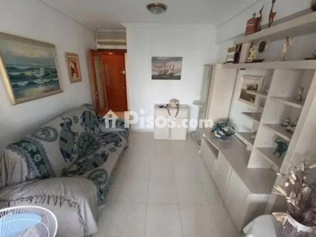 Piso en alquiler en Calle Ibiza