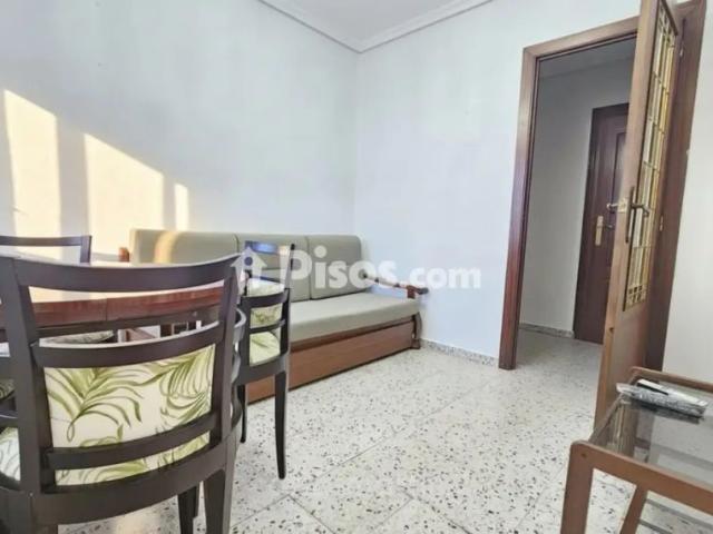 Piso en alquiler en Calle Imperial