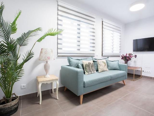 Piso en alquiler en calle Industria, Barcelona, de 39 m² 1 habitación por 1.700 €