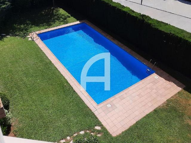 Piso en alquiler en calle Joaquim Vayreda, Girona, de 99 m² 3 habitaciones por 1.464