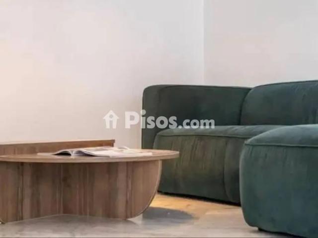 Piso en alquiler en Calle Jose Manuel Caballero Bonald