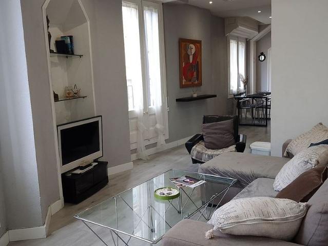 Piso en alquiler en calle Laietana, Barcelona, de 70 m² 2 habitaciones por 2.200