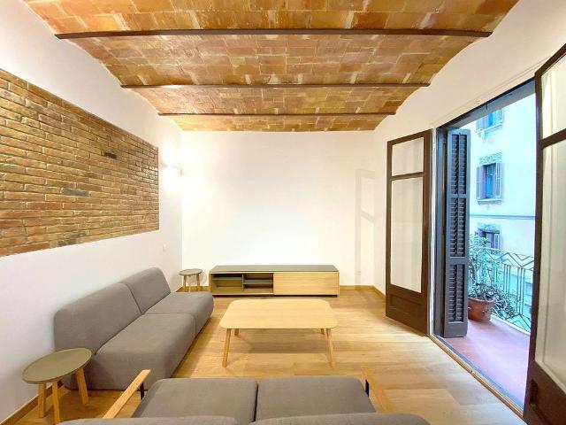 Piso en alquiler en calle Laietana, Barcelona, de 120 m² 4 habitaciones por 2.900