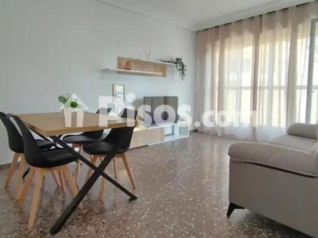 Piso en alquiler en Calle Puerta de Orihuela