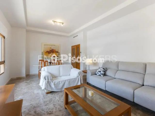 Piso en alquiler en Calle Passatge La Murada