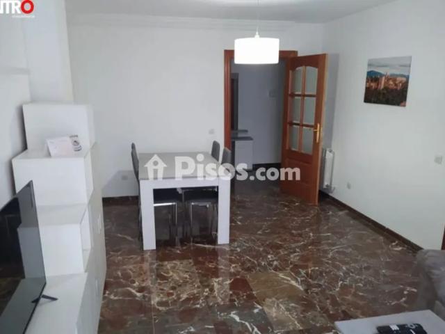 Piso en alquiler en Calle Recogidas, cerca de Calle Martínez Campos