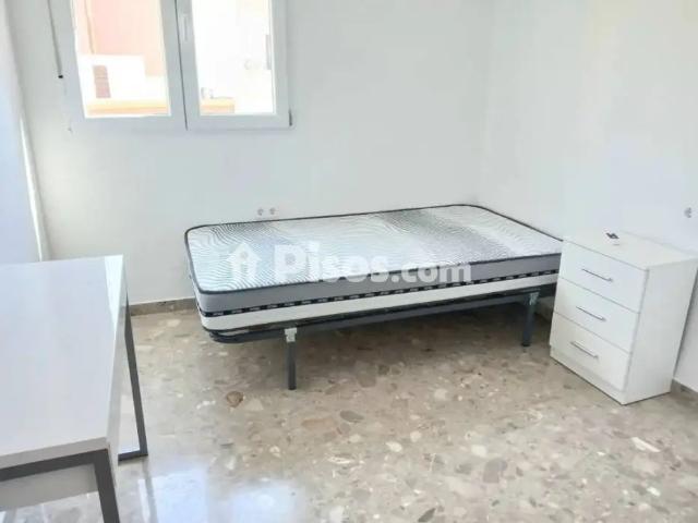 Piso en alquiler en Calle Real