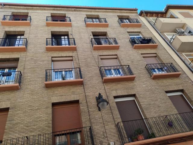 PISO EN ALQUILER EN CALLE REFUGIO – 005.03465