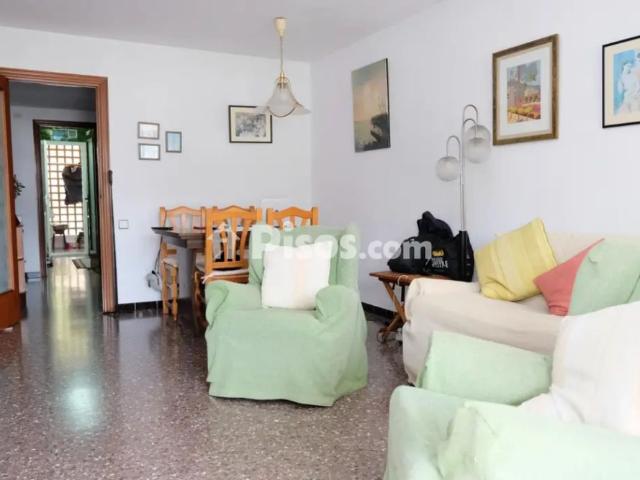 Piso en alquiler en Calle Riera