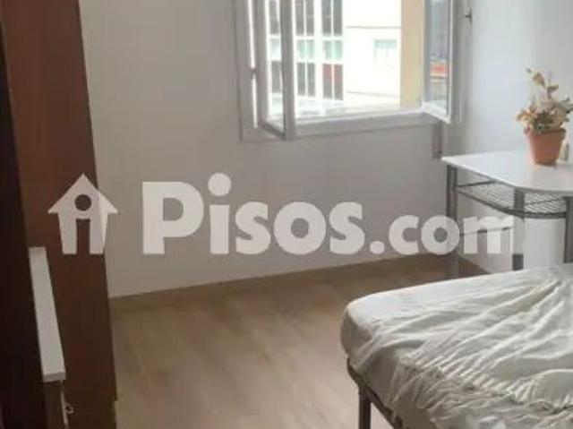 Piso en alquiler en Calle Sáenz Díez, Número 0